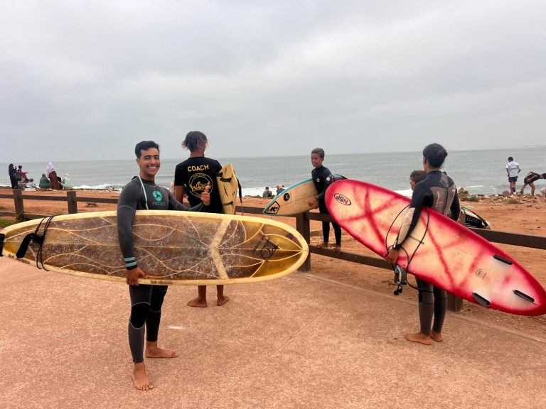 Photo de surf, Wave School Dar Bouazza